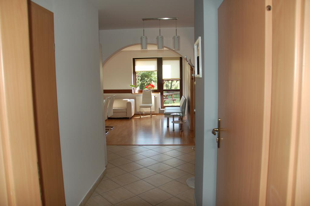 Apartament Zakatek Wroclawia Bielany Wrocławskie Exteriör bild