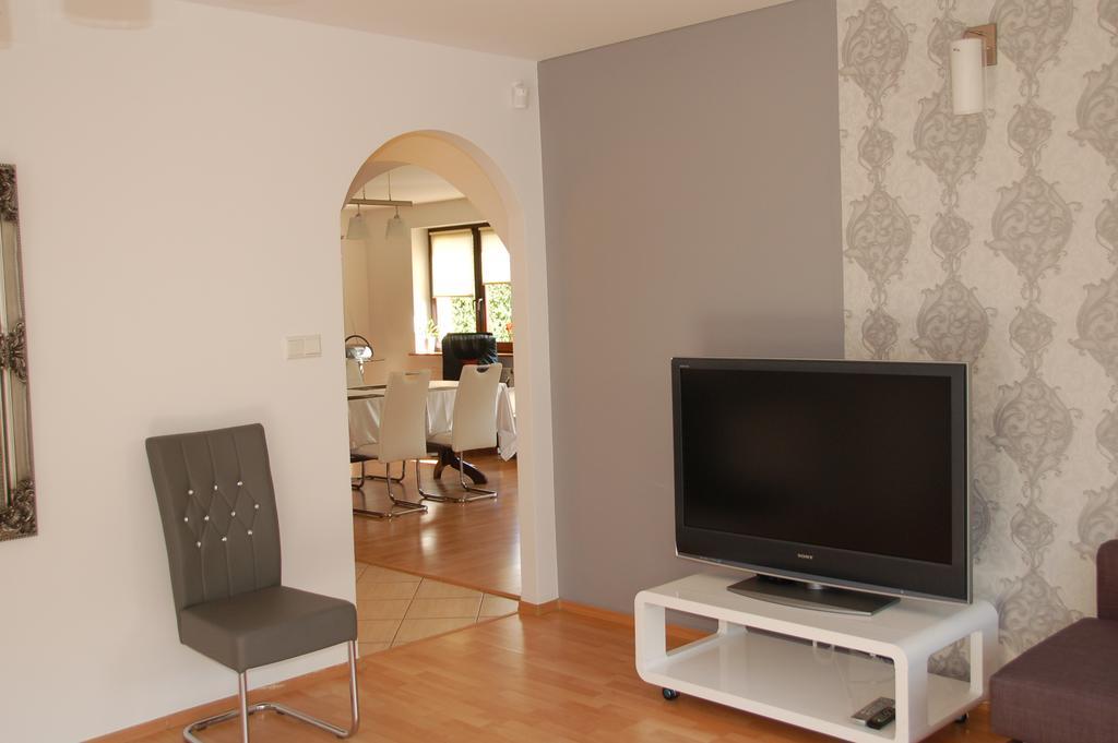Apartament Zakatek Wroclawia Bielany Wrocławskie Exteriör bild